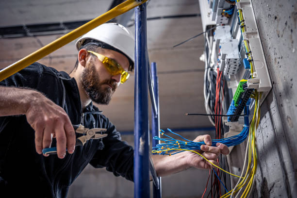 Best Circuit Breaker Repair  in North Newton, KS
